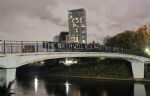 Banners over GM bridges